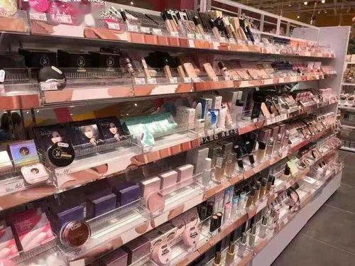 消費強勁復(fù)蘇 疫情難擋廣州商貿(mào)經(jīng)濟活力，化妝品零售逆勢上揚